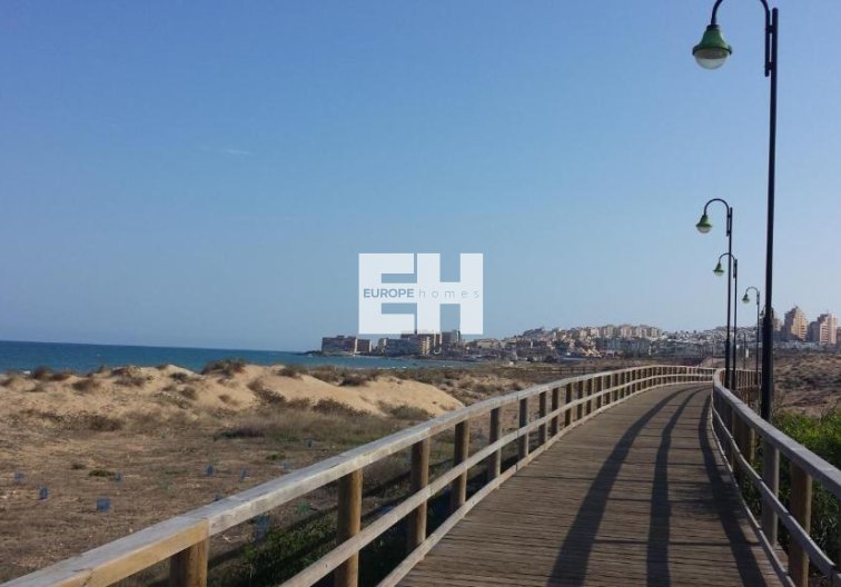Segunda mano - Bungalow - Torrevieja - La Mata