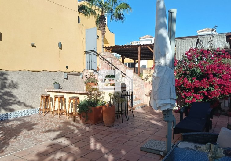 Segunda mano - Apartamento  - Los Montesinos - Costa Blanca