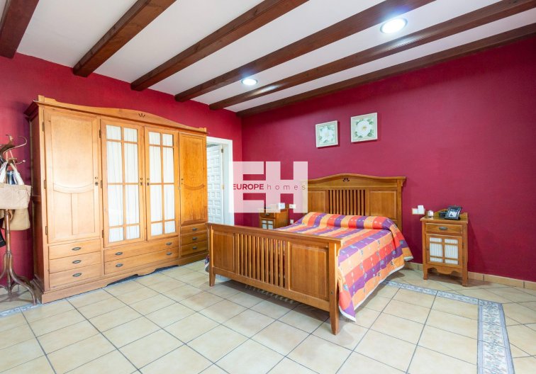 Segunda mano - villa - Torrevieja - Los Balcones 