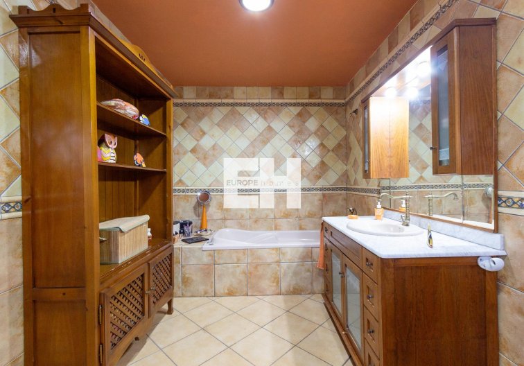 Segunda mano - villa - Torrevieja - Los Balcones 