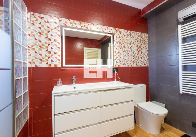 Segunda mano - villa - Torrevieja - Los Balcones 