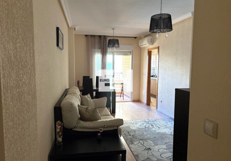 Segunda mano - Apartamento  - Torrevieja - Centro