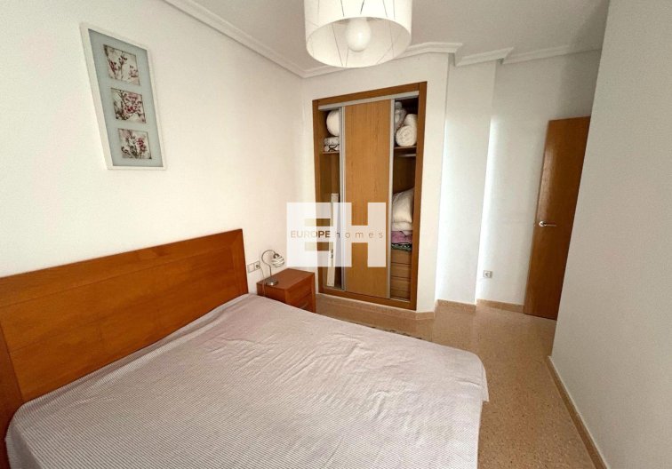 Segunda mano - Apartamento  - Torrevieja - Centro
