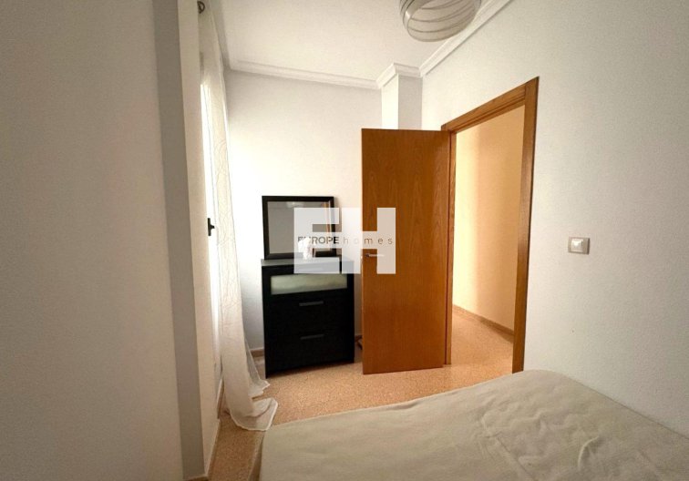 Segunda mano - Apartamento  - Torrevieja - Centro