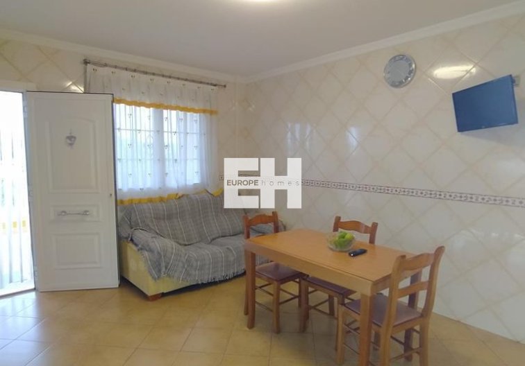 Segunda mano - villa - Orihuela - LOS DESEMPARADOS