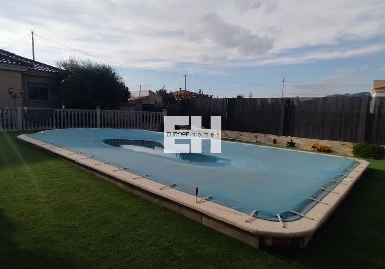 Segunda mano - villa - Orihuela - LOS DESEMPARADOS