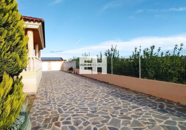 Segunda mano - villa - Orihuela - LOS DESEMPARADOS