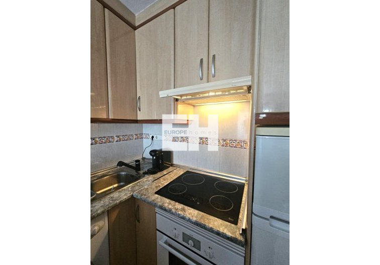 Segunda mano - Bungalow - Torrevieja - Los Balcones 