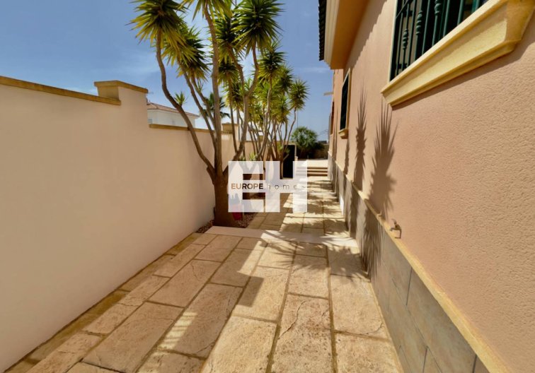 Segunda mano - villa - Ciudad Quesada - Costa Blanca