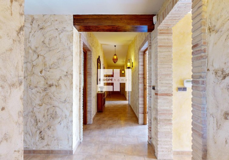 Segunda mano - villa - Orihuela