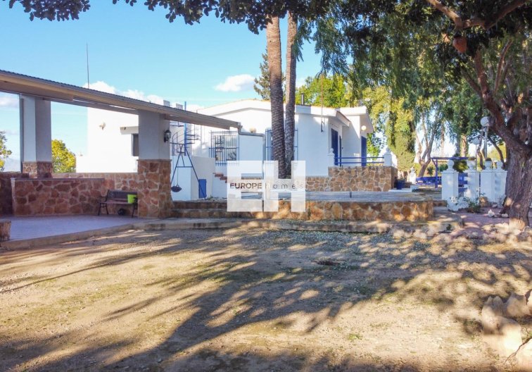 Segunda mano - villa - Orihuela