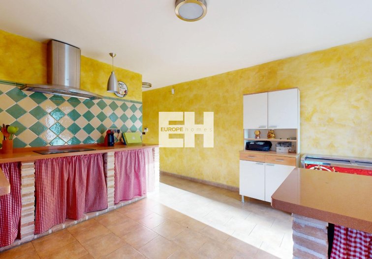 Segunda mano - villa - Orihuela