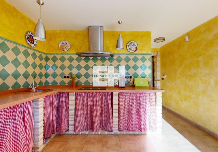 Segunda mano - villa - Orihuela