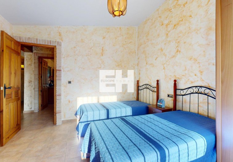 Segunda mano - villa - Orihuela