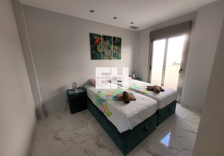 Segunda mano - villa - Orihuela Costa - Costa Blanca