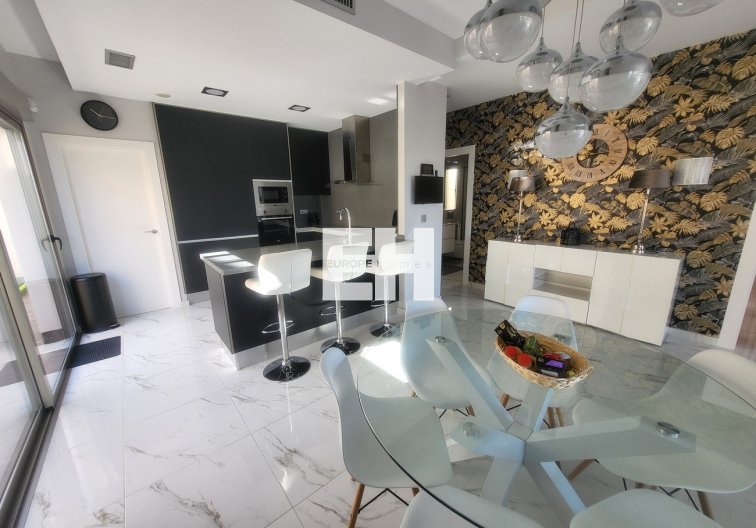 Segunda mano - villa - Orihuela Costa - Costa Blanca