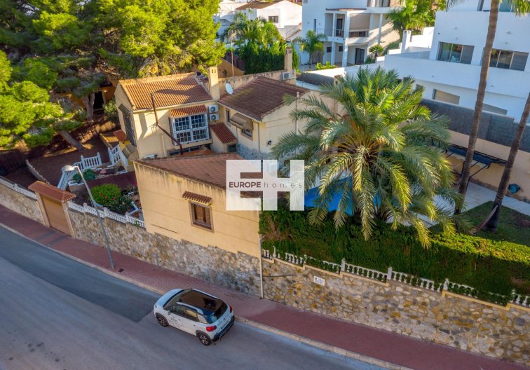 Segunda mano - villa - Torrevieja - Los Balcones 