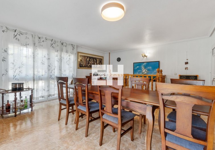 Segunda mano - villa - Torrevieja - Los Balcones 