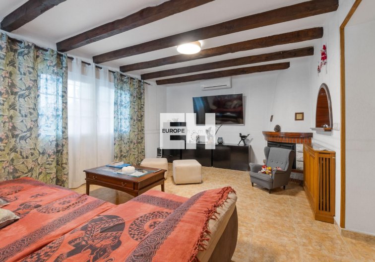 Segunda mano - villa - Torrevieja - Los Balcones 