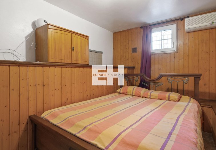 Segunda mano - villa - Torrevieja - Los Balcones 