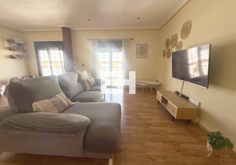 Revente - town house - Avileses