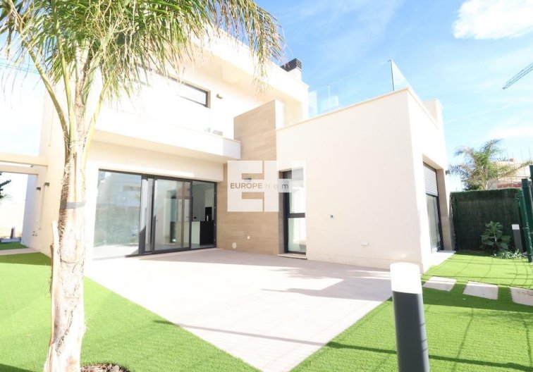 Segunda mano - villa - Los Alcázares - Costa Calida