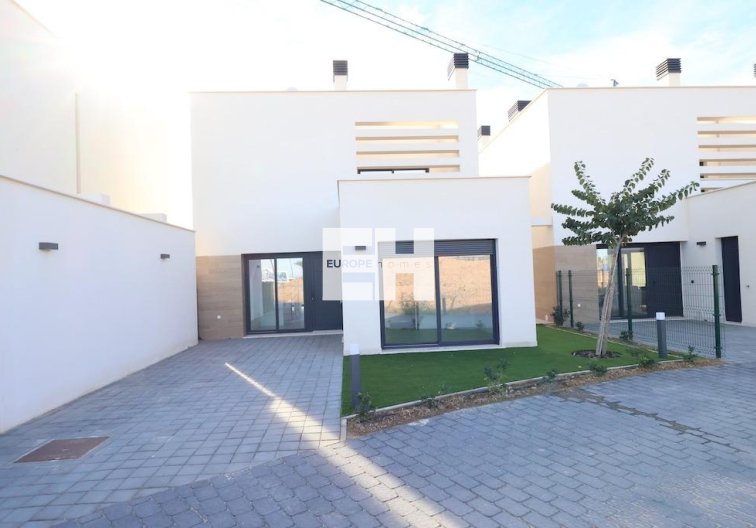 Segunda mano - villa - Los Alcázares - Costa Calida