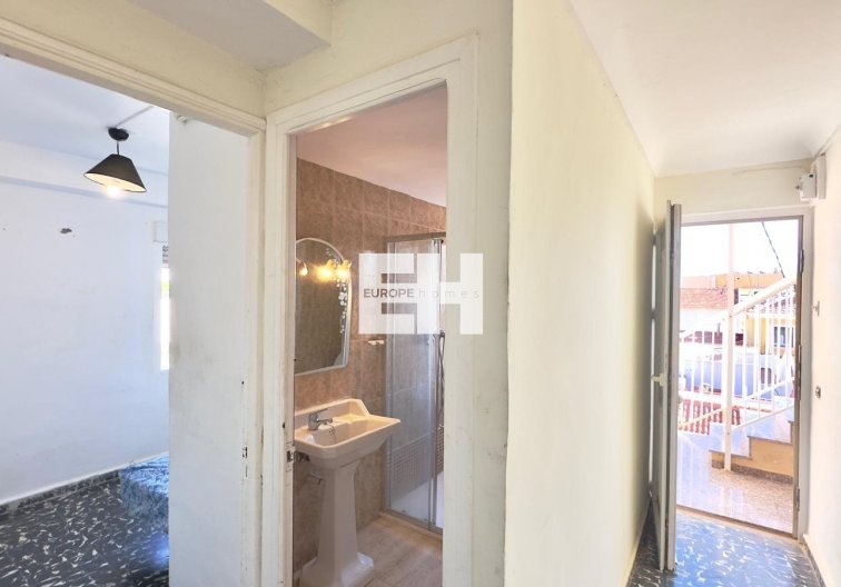Segunda mano - Apartamento  - Torrevieja - Zona Los Frutales
