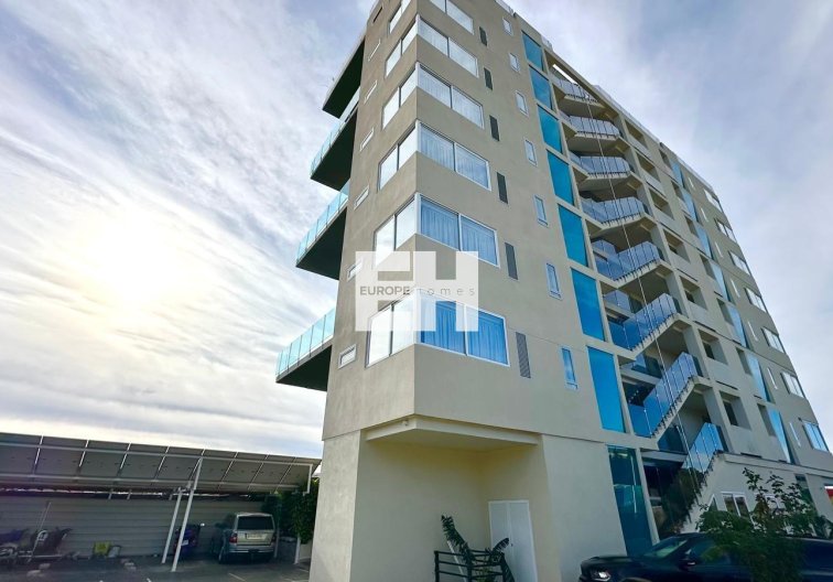 Resale - Apartment - Finestrat