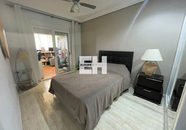 Segunda mano - villa - Guardamar del Segura - Costa Blanca