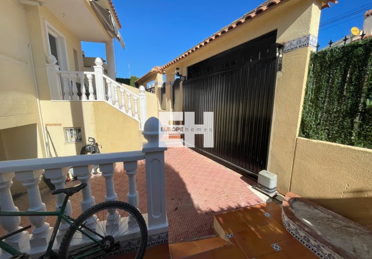 Segunda mano - villa - Guardamar del Segura - Costa Blanca