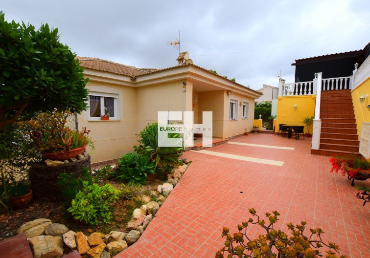 Segunda mano - villa - Algorfa - Inland