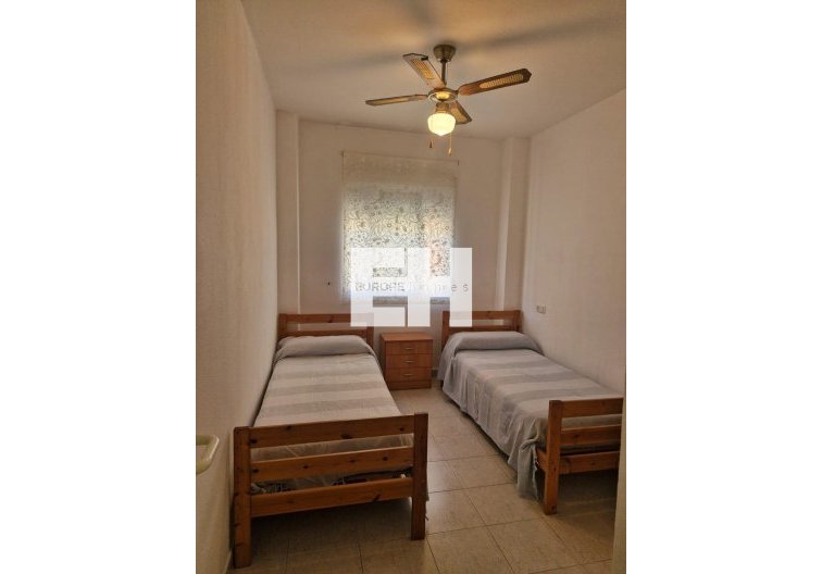 Segunda mano - Bungalow - Torrevieja - Playa de los Naúfragos