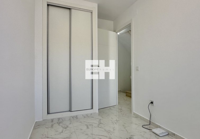 Segunda mano - town house - Torrevieja - Costa Blanca