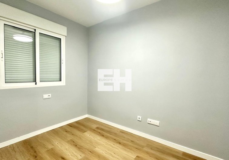 Segunda mano - Apartamento  - Torrevieja - La Mata Pueblo