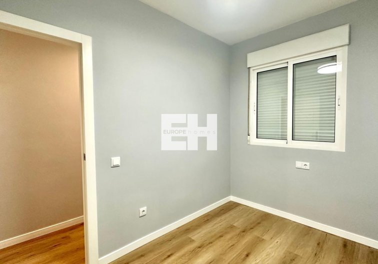 Segunda mano - Apartamento  - Torrevieja - La Mata Pueblo