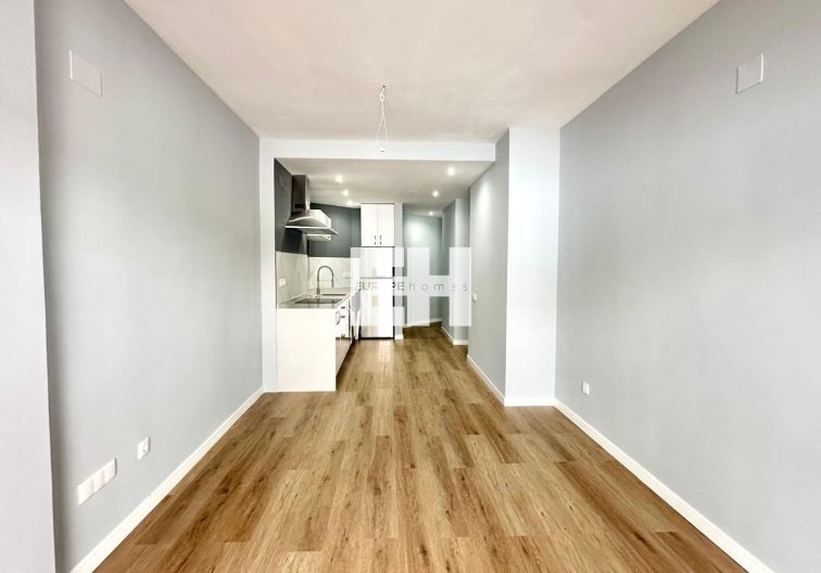 Segunda mano - Apartamento  - Torrevieja - La Mata Pueblo