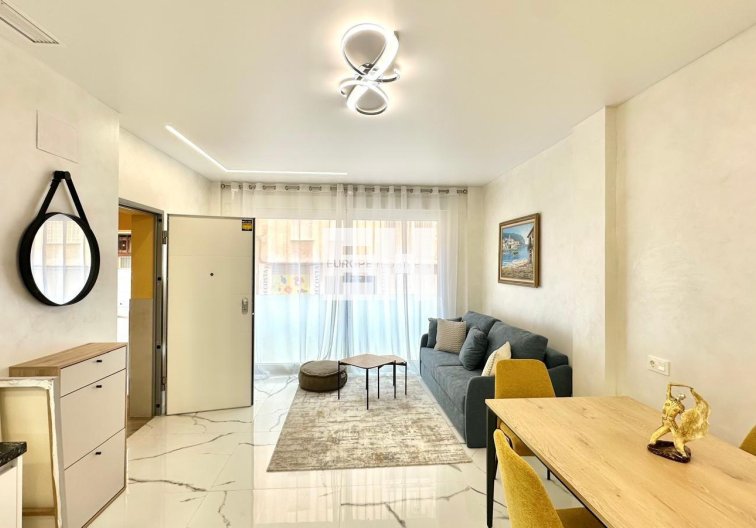 Segunda mano - Apartamento  - Torrevieja - Playa del Cura