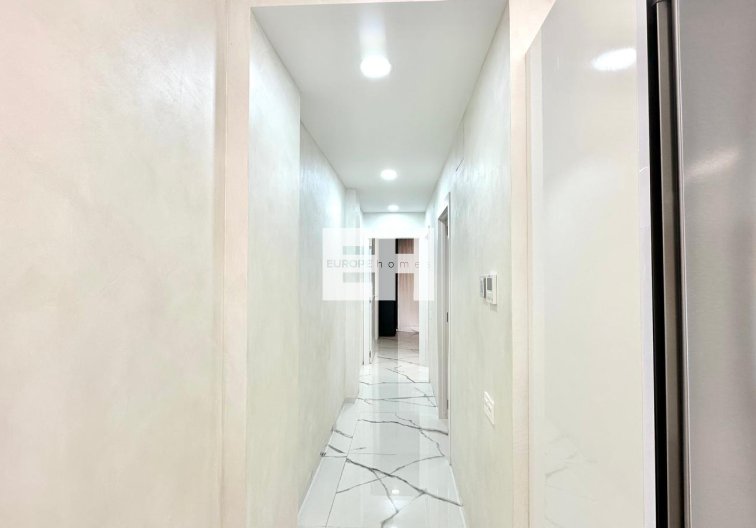 Segunda mano - Apartamento  - Torrevieja - Playa del Cura