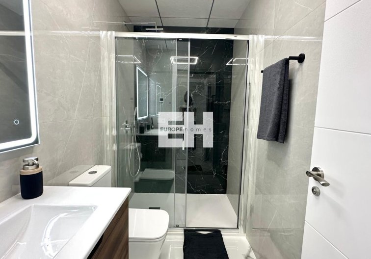 Segunda mano - Apartamento  - Torrevieja - Playa del Cura