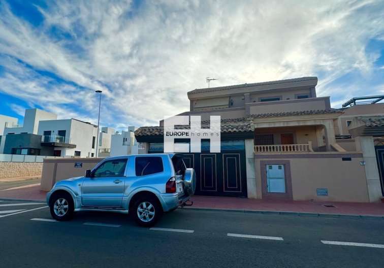Segunda mano - town house - Torrevieja - La Siesta