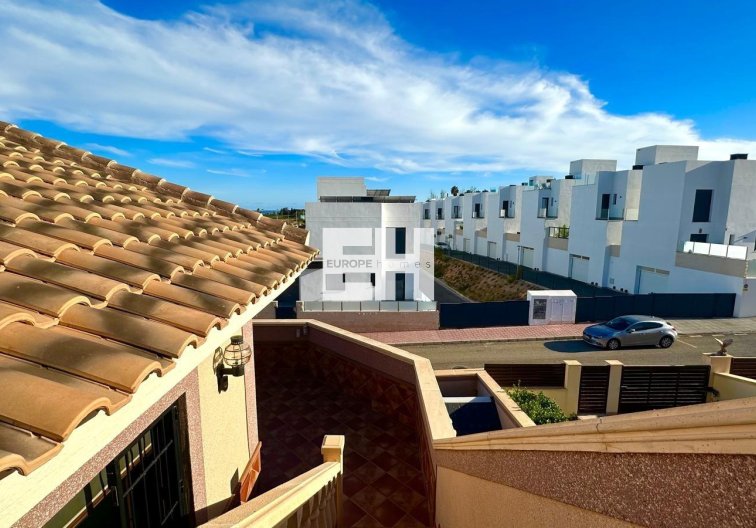 Segunda mano - town house - Torrevieja - La Siesta