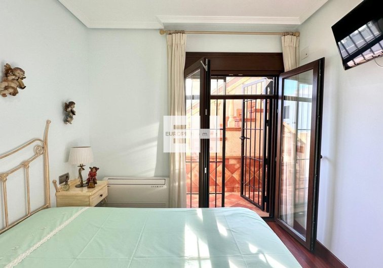 Segunda mano - town house - Torrevieja - La Siesta