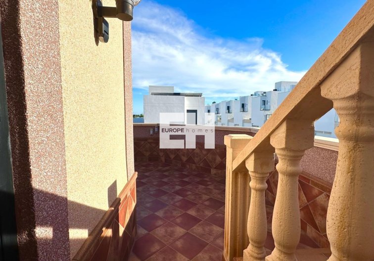 Segunda mano - town house - Torrevieja - La Siesta