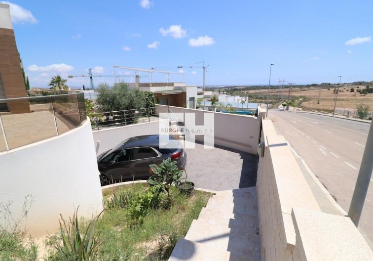 Segunda mano - villa - San Miguel de Salinas - Inland