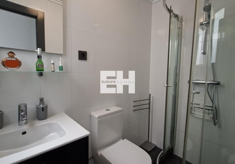 Segunda mano - Apartamento  - Torrevieja - Acequion