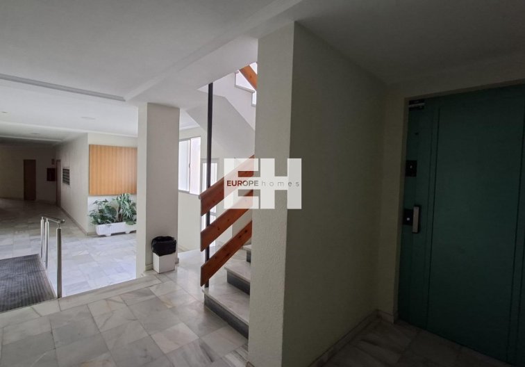 Segunda mano - Apartamento  - Torrevieja - Acequion
