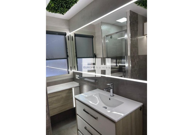 Segunda mano - Apartamento  - Torrevieja - Nueva Torrevieja