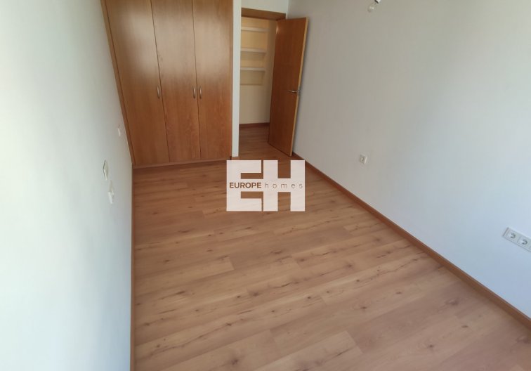 Segunda mano - Apartamento  - Torrevieja - Puerto