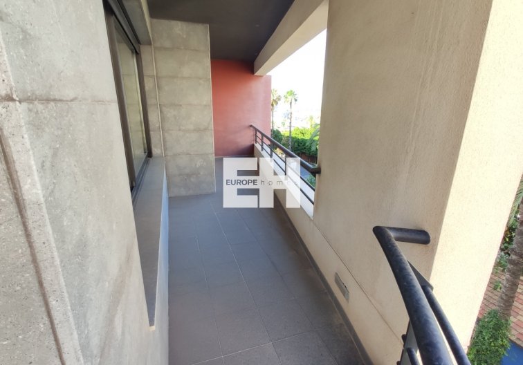 Segunda mano - Apartamento  - Torrevieja - Puerto